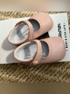 Baby Mary Jane Walker Shoes in Blush Pink